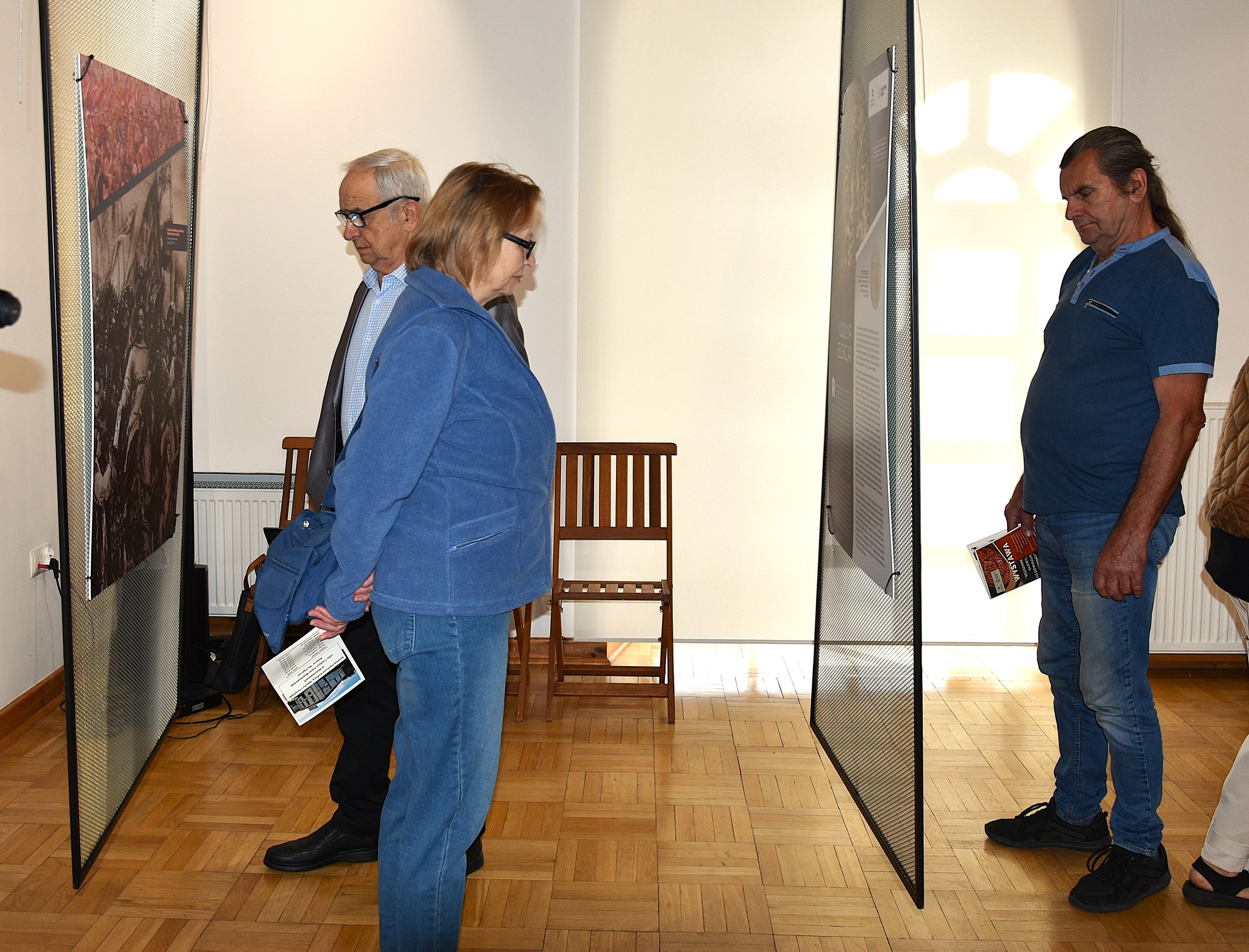 Bezsenne głowy, co dżwigają korony - otwarcie wystawy